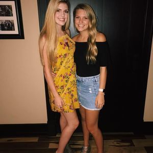 Meet your Posher, Kenzee